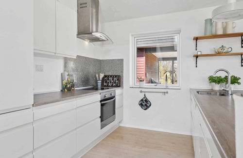 Ørsted House | Lovely bright house near the beach in nature