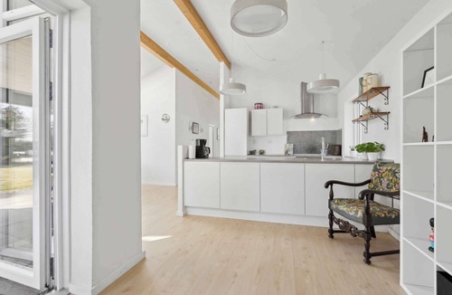 Ørsted House | Lovely bright house near the beach in nature