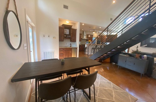 Boerne House | Lovely, Bright Modern House, Short Walk To Main Street, Private Pool!