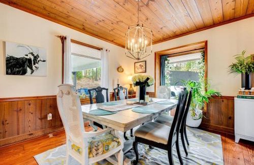 Marietta Apartment | Lovely Cabin