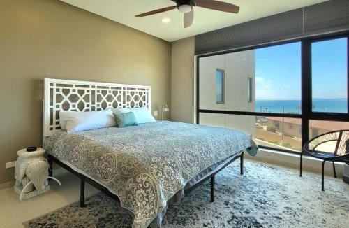 Primo Tapia Apartment | Lovely Condo Stunning Ocean View
