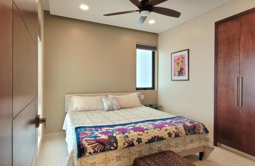 Primo Tapia Apartment | Lovely Condo Stunning Ocean View