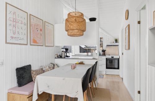 Hoeve Strand House | Lovely Cottage Close To A Beautiful Beach