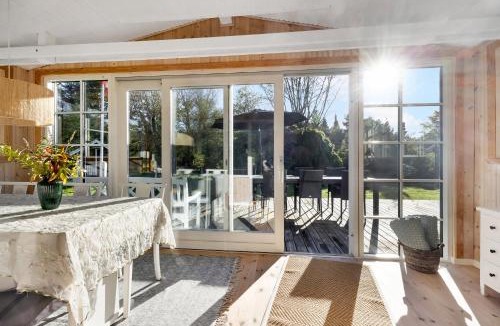 Hou House | Lovely Cottage In Hals 250 M To The Beach