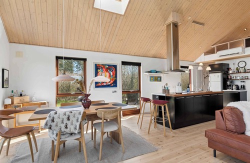 Ringkøbing-Skjern Municipality House | Lovely cottage next to Dejbjerg Golf Club