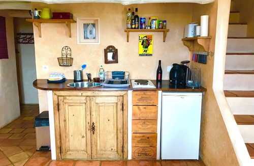 La Bruguiere Cottage | Lovely cottage with heated und covered pool, garden and terraces near Uzès