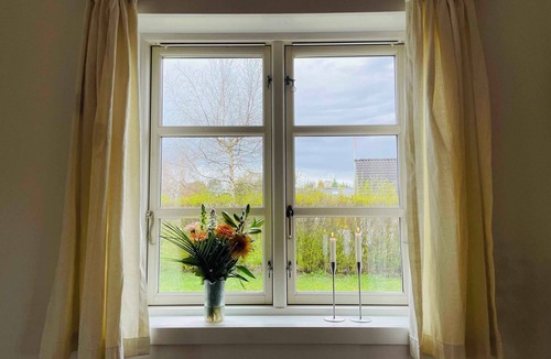 Kramnitse House | Lovely cottage with secluded garden