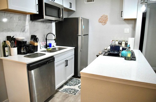 Vickery Meadow Apartment | lovely Dallas with AC