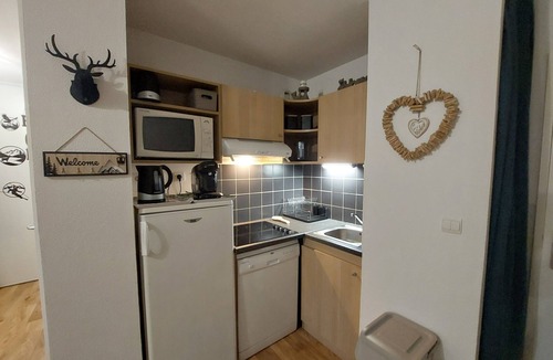 Bagneres-de-Luchon Apartment | Lovely downtown T2 with view of Superbagnères