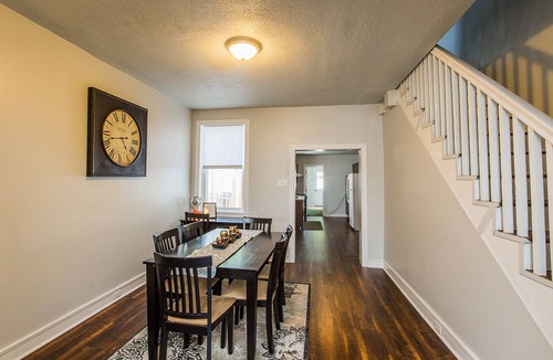 Lancaster House | Lovely Downtown Townhome