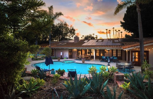 Rancho Santa Fe House | Lovely, Family Home Tucked away in the Coveted RanchoSantaFe area of San Diego