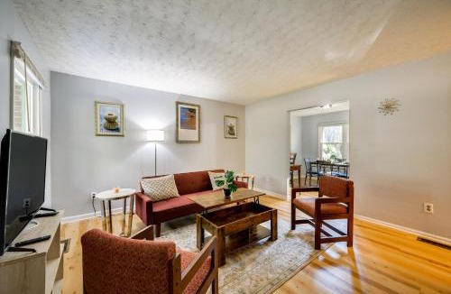 Forsyth House | Lovely Forsyth Home ~ 2 Mi to Tift College!