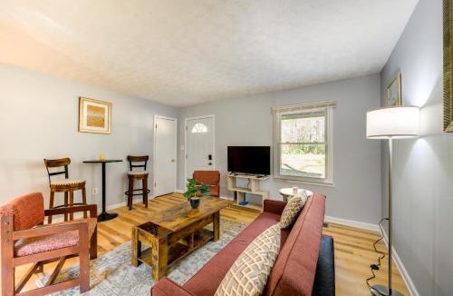 Forsyth House | Lovely Forsyth Home ~ 2 Mi to Tift College!