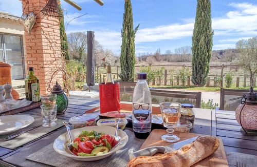 La Capelle-et-Masmolene Villa | Lovely house with pool and perfect location