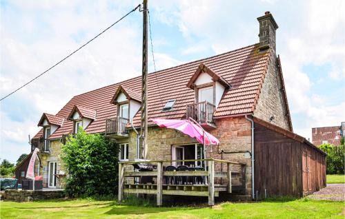 Saint-Germain-de-Tallevende-la-Lande-Vaumont House | Lovely Home In Vire Normandie With Wifi