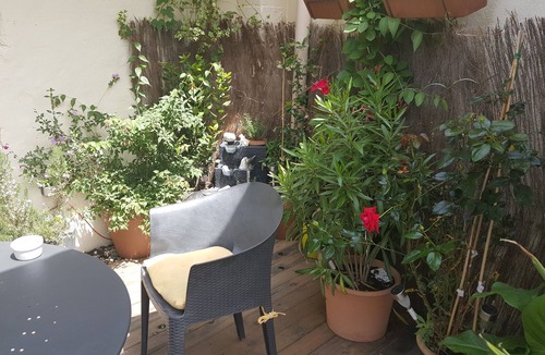 Saint-Quentin-la-Poterie House | Lovely apartment with terrace