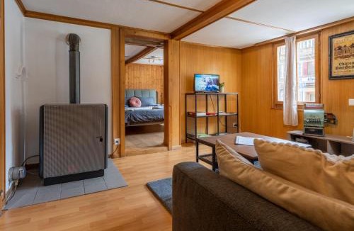 Blausee Apartment | Lovely & great equipped wooden Alp Chalet flat