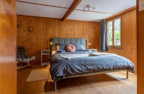 Blausee Apartment | Lovely & great equipped wooden Alp Chalet flat