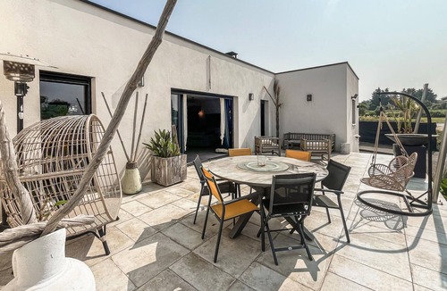 Saint-Cesaire-de-Gauzignan House | Lovely home in Saint-Césaire-de-Gauzi with WiFi