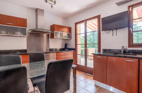 Saint-Maximin-la-Sainte-Baume House | Lovely home in Saint-Maximin-la-Saint