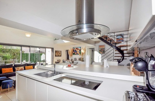 Villelongue-de-la-Salanque House | Lovely home in Villelongue-de-la-Sal.