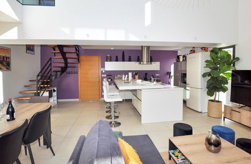 Villelongue-de-la-Salanque House | Lovely home in Villelongue-de-la-Sal.