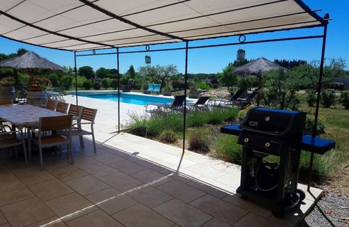 Simiane-la-Rotonde House | Lovely Holiday House in Simiane-La-Rotonde with Private Pool