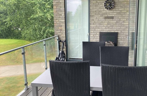 Nimtofte Apartment | Lovely holiday apartment at Lübker Golf Resort
