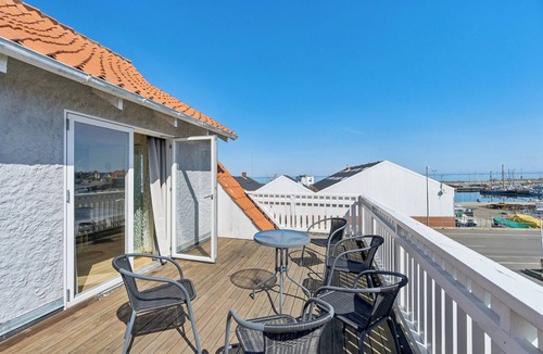 Tejn Villa | Lovely holiday home in Tejn on Bornholm
