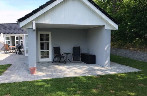 Karrebksminde House | Lovely holiday home on Enø with indoor spa