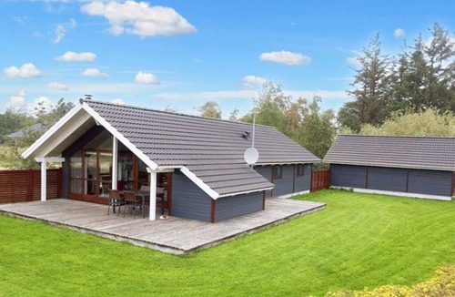 Sillerslev Cottage | Lovely holiday home with spa and activity room – just 300 m from the Limfjord