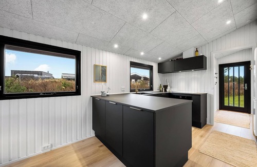 Sondervig Cottage | Lovely holiday home 400 meters from North Sea