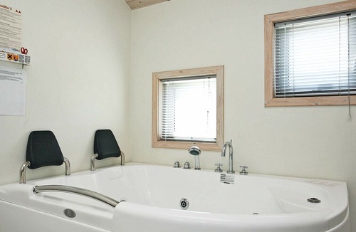 Lild Strand House | Lovely Holiday Home in Frostrup with Sauna