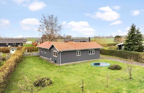 Tørresø House | Lovely holiday home on the beach at Tørresø