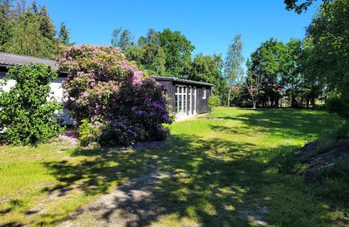Hou House | Lovely Holiday Home With Spa And Hot Tub Outside