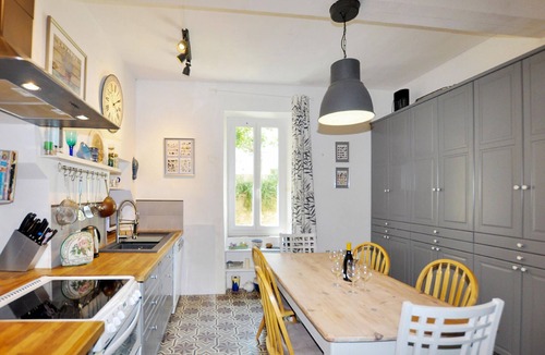 Thezan-des-Corbieres House | Lovely home in Thézan-des-Corbières