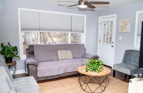 Marlborough House | Lovely Home, centrally located!