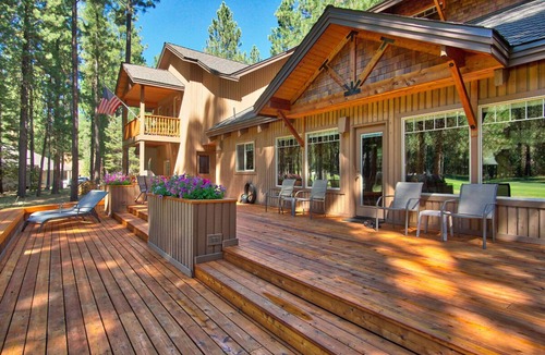 Black Butte Ranch House | Lovely home directly on the 15th Fairway!