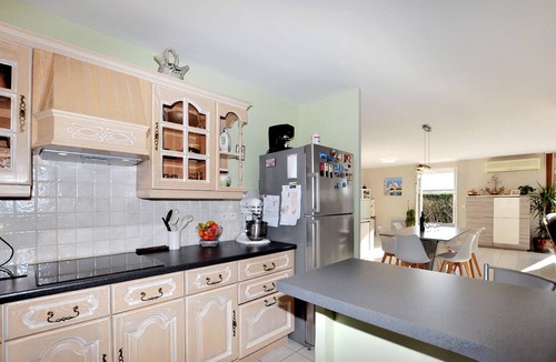 Lezignan-Corbieres House | Lovely home in Lézignan-Corbières