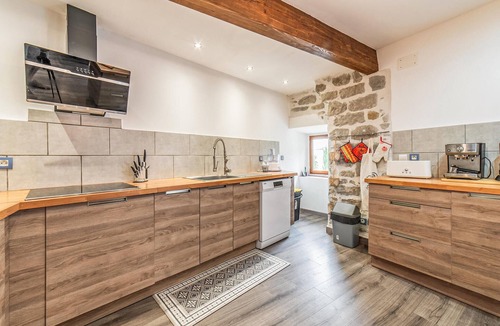 Peyriac-Minervois House | Lovely home in Peyriac-Minervois with WiFi