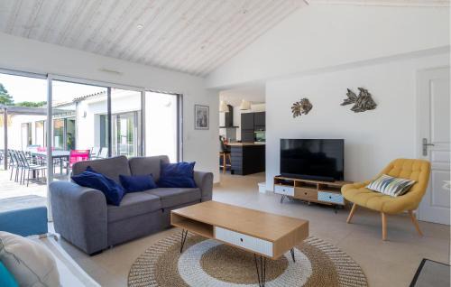 Saint-Jean-de-Monts House | Lovely Home In Saint Jean De Monts