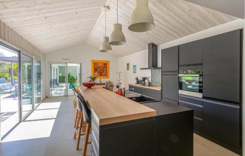 Saint-Jean-de-Monts House | Lovely Home In Saint Jean De Monts