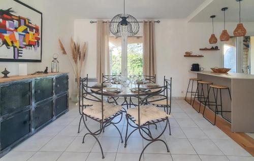 Sagries House | Lovely Home In Sanilhac-Sagries