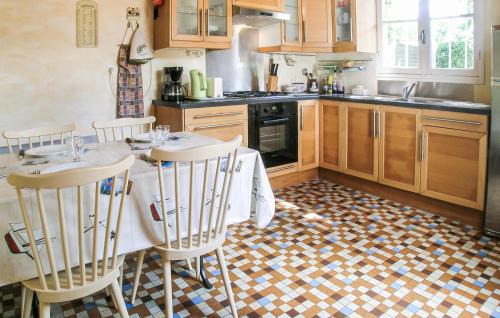 Talmont-Saint-Hilaire House | Lovely Home In Talmont De St Hilaire