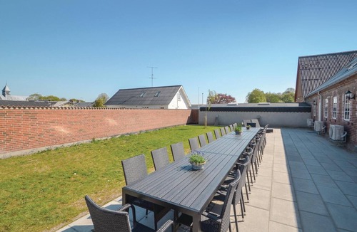 Allingabro House | Lovely home in Allingåbro with kitchen