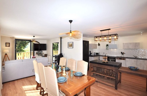 Angoustrine House | Lovely home in Angoustrine