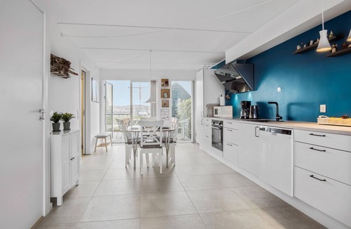 Assens House | Lovely home in Assens with house sea view