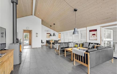 Tversted House | Lovely Home In Bindslev With Sauna