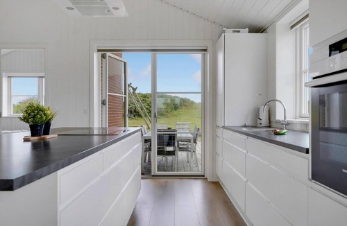 Blavand Strand House | Lovely home in Blåvand with WiFi