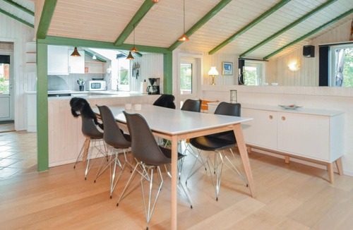 Blavand Strand House | Lovely home in Blåvand with sauna